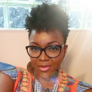 Meet your Posher, Delisa